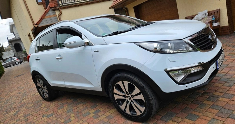 Kia Sportage cena 45999 przebieg: 146000, rok produkcji 2011 z Szczekociny małe 529